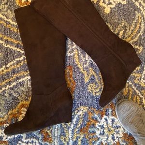Marc Fisher tall suede boots
